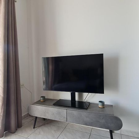 Chalkís Seaside Apartment - Charlie'S House מראה חיצוני תמונה
