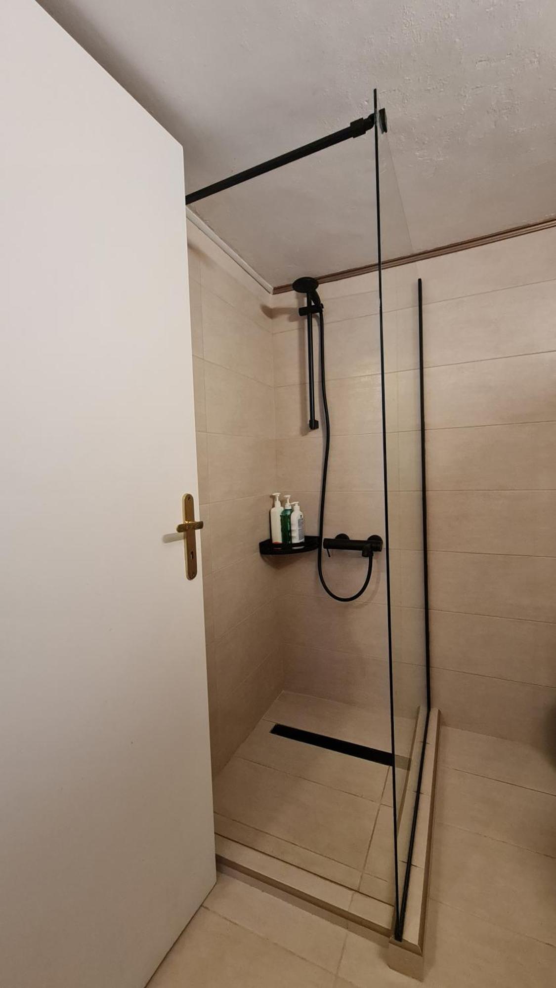Chalkís Seaside Apartment - Charlie'S House מראה חיצוני תמונה